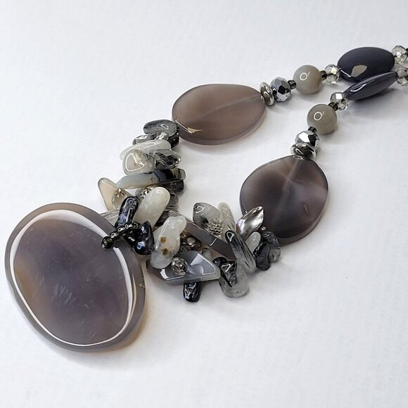 Chunky Grey Necklace,  Smoky Grey Agate Inspired Fashion Shell Chips Necklace - Picture 2 of 14